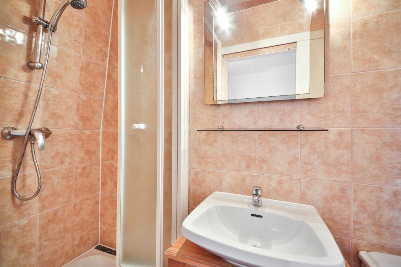 Apartment 43#studio 2pers#sevres-lecourbe#necker Paris